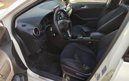 Mercedes-Benz B-Класс, 2013 год, 1 110 000 рублей, 27 фотография