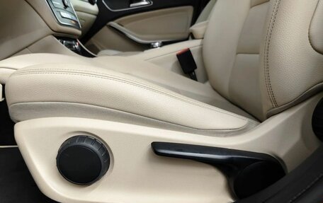 Mercedes-Benz GLA, 2019 год, 2 299 000 рублей, 10 фотография