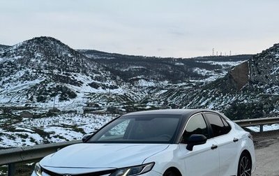 Toyota Camry, 2019 год, 1 800 000 рублей, 1 фотография