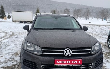 Volkswagen Touareg III, 2012 год, 2 100 000 рублей, 1 фотография
