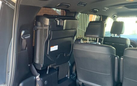 Toyota Esquire I, 2020 год, 2 850 000 рублей, 13 фотография