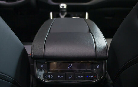 Toyota Highlander, 2026 год, 5 900 000 рублей, 19 фотография