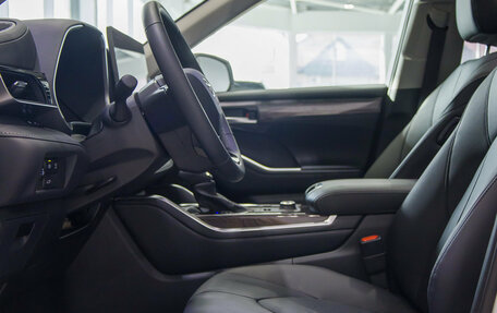 Toyota Highlander, 2026 год, 5 900 000 рублей, 14 фотография