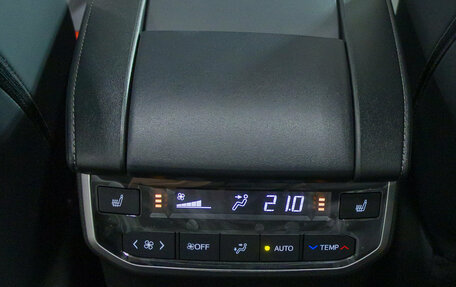 Toyota Highlander, 2026 год, 5 900 000 рублей, 18 фотография