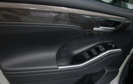 Toyota Highlander, 2026 год, 5 900 000 рублей, 21 фотография