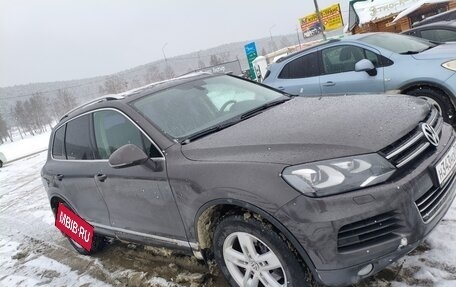 Volkswagen Touareg III, 2012 год, 2 100 000 рублей, 2 фотография