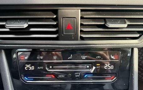 Volkswagen Bora, 2022 год, 1 630 000 рублей, 18 фотография