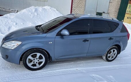 KIA cee'd I рестайлинг, 2009 год, 590 000 рублей, 12 фотография