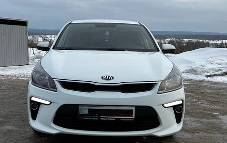 KIA Rio IV, 2019 год, 1 210 000 рублей, 10 фотография