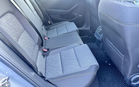 Volkswagen Passat B8 рестайлинг, 2022 год, 2 300 000 рублей, 15 фотография