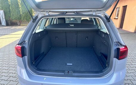 Volkswagen Passat B8 рестайлинг, 2022 год, 2 300 000 рублей, 14 фотография