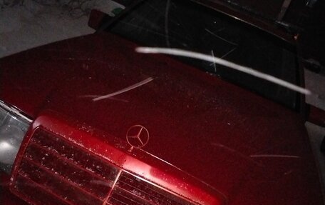 Mercedes-Benz E-Класс, 1992 год, 160 000 рублей, 2 фотография