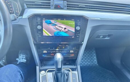 Volkswagen Passat B8 рестайлинг, 2022 год, 2 300 000 рублей, 18 фотография