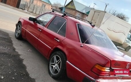 Mercedes-Benz E-Класс, 1992 год, 160 000 рублей, 6 фотография