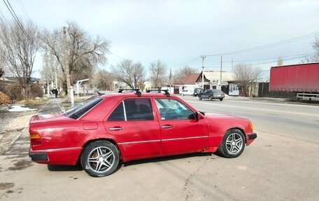 Mercedes-Benz E-Класс, 1992 год, 160 000 рублей, 11 фотография