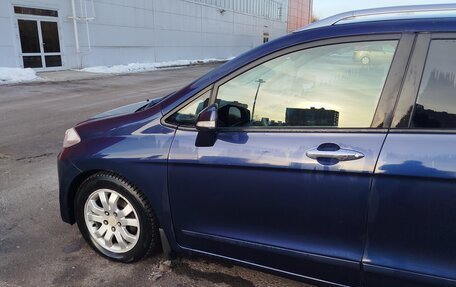 Honda FR-V, 2006 год, 750 000 рублей, 9 фотография