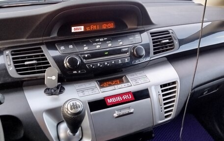 Honda FR-V, 2006 год, 750 000 рублей, 4 фотография