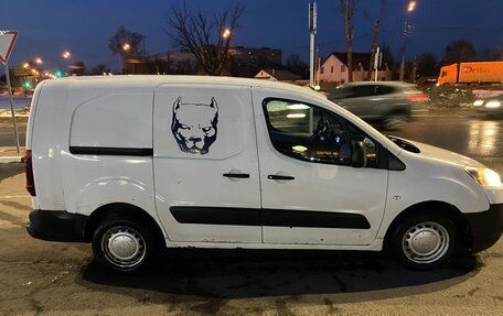 Peugeot Partner II рестайлинг 2, 2010 год, 440 000 рублей, 5 фотография