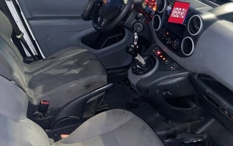 Peugeot Partner II рестайлинг 2, 2010 год, 440 000 рублей, 7 фотография