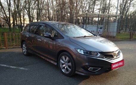 Honda Jade I, 2015 год, 1 380 000 рублей, 2 фотография