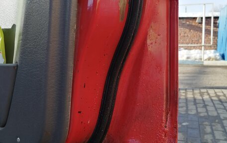 Nissan Terrano II рестайлинг, 1995 год, 410 000 рублей, 23 фотография