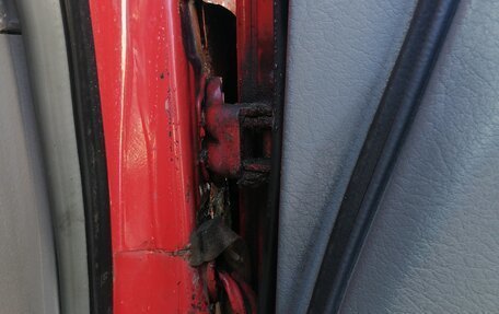 Nissan Terrano II рестайлинг, 1995 год, 410 000 рублей, 22 фотография