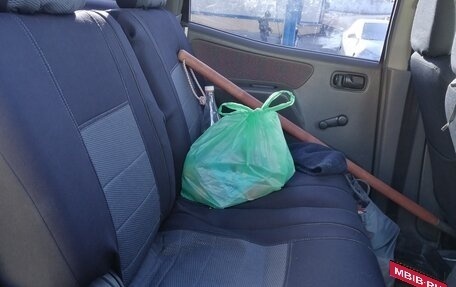 Nissan Terrano II рестайлинг, 1995 год, 410 000 рублей, 26 фотография