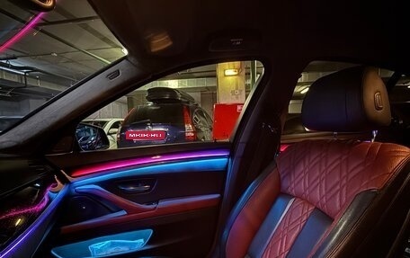 BMW 5 серия, 2013 год, 1 800 000 рублей, 11 фотография