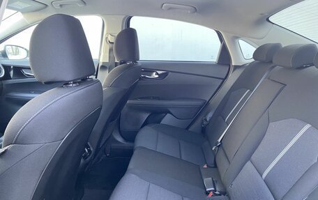 KIA Cerato IV, 2021 год, 2 220 000 рублей, 10 фотография