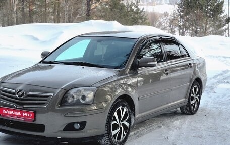 Toyota Avensis III рестайлинг, 2006 год, 760 000 рублей, 1 фотография