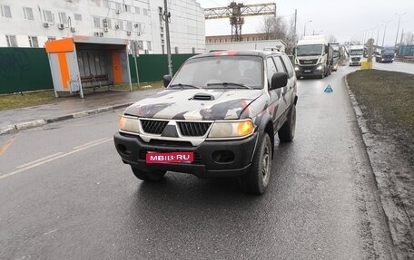 Mitsubishi Pajero Sport II рестайлинг, 2005 год, 500 000 рублей, 1 фотография