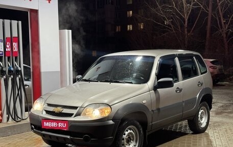 Chevrolet Niva I рестайлинг, 2018 год, 550 000 рублей, 1 фотография