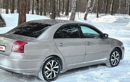 Toyota Avensis III рестайлинг, 2006 год, 760 000 рублей, 3 фотография