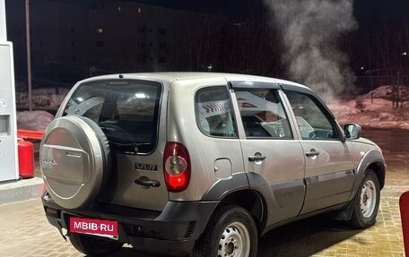 Chevrolet Niva I рестайлинг, 2018 год, 550 000 рублей, 6 фотография