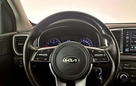 KIA Sportage IV рестайлинг, 2020 год, 2 250 000 рублей, 15 фотография