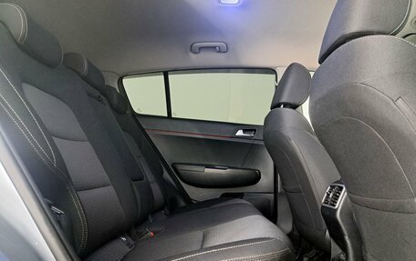 KIA Sportage IV рестайлинг, 2020 год, 2 250 000 рублей, 12 фотография