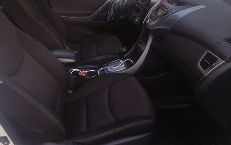 Hyundai Elantra V, 2013 год, 1 100 000 рублей, 11 фотография