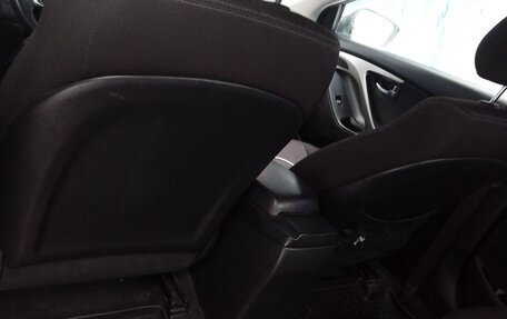 Hyundai Elantra V, 2013 год, 1 100 000 рублей, 22 фотография