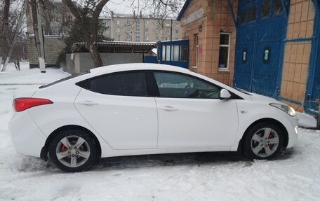 Hyundai Elantra V, 2013 год, 1 100 000 рублей, 29 фотография