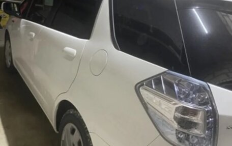 Honda Fit Shuttle I рестайлинг, 2013 год, 1 000 000 рублей, 4 фотография