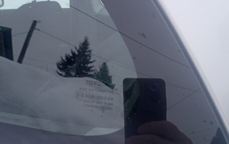 Toyota Yaris III рестайлинг, 2008 год, 630 000 рублей, 13 фотография