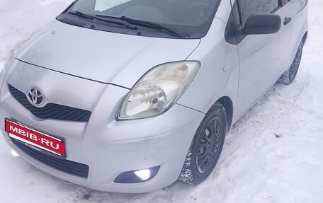 Toyota Yaris III рестайлинг, 2008 год, 630 000 рублей, 21 фотография