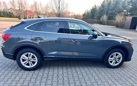 Audi Q3, 2022 год, 3 200 000 рублей, 2 фотография