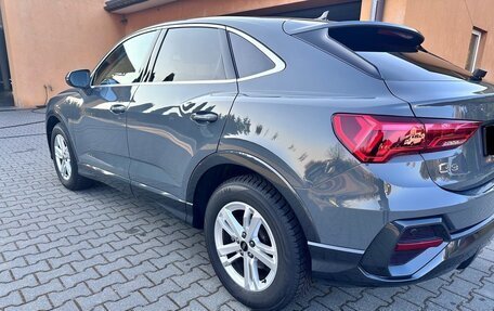 Audi Q3, 2022 год, 3 200 000 рублей, 5 фотография