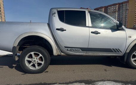 Mitsubishi L200 IV рестайлинг, 2011 год, 1 200 000 рублей, 2 фотография