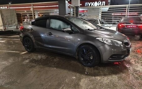 KIA Cerato III, 2013 год, 800 000 рублей, 1 фотография