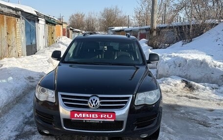 Volkswagen Touareg III, 2008 год, 1 350 000 рублей, 1 фотография