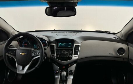 Chevrolet Cruze II, 2012 год, 700 000 рублей, 5 фотография