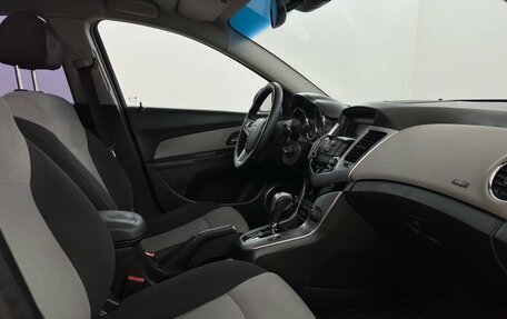 Chevrolet Cruze II, 2012 год, 700 000 рублей, 10 фотография