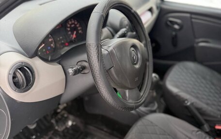 Renault Logan I, 2014 год, 450 000 рублей, 11 фотография